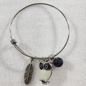 Silver Tone Owl Charms Expandable Bangle Bracelet 8 inches